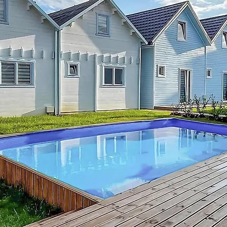 Front In With Wifi Prázdninový dům