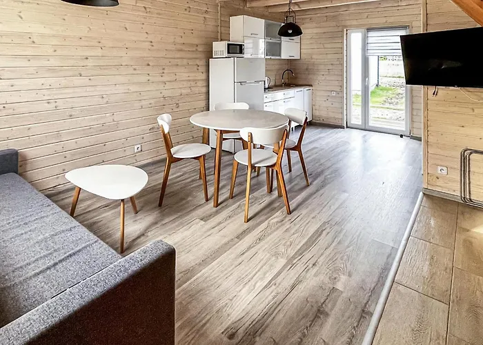 Front In With Wifi Feriehus *