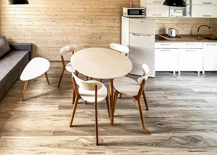 Feriehus Front In With Wifi Rewal